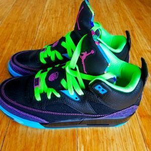 Jordan Son of Mars Low Bel Air

 Sz 38